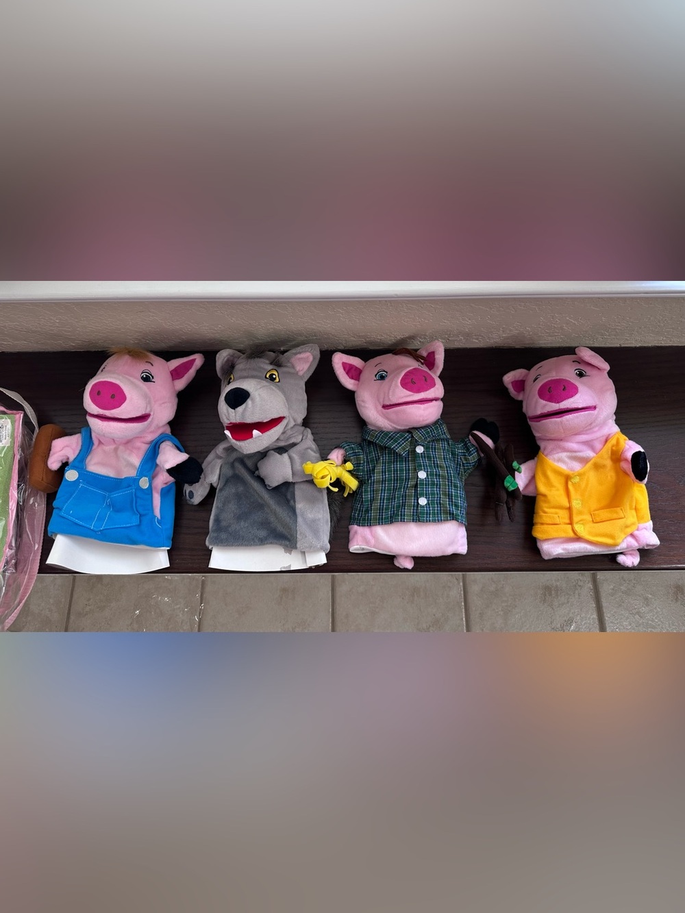 Lakeshore Plush Hand Puppet Set - The 3 Little Pigs